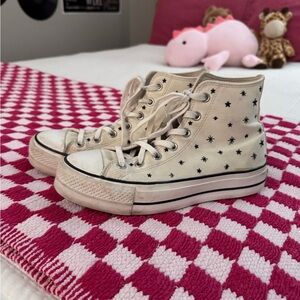 Converse High-Top Platform White with Star Pattern